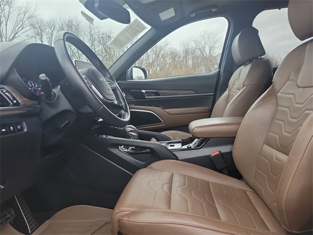 Used 2022 Kia Telluride SX w/ SX Prestige Package image 18