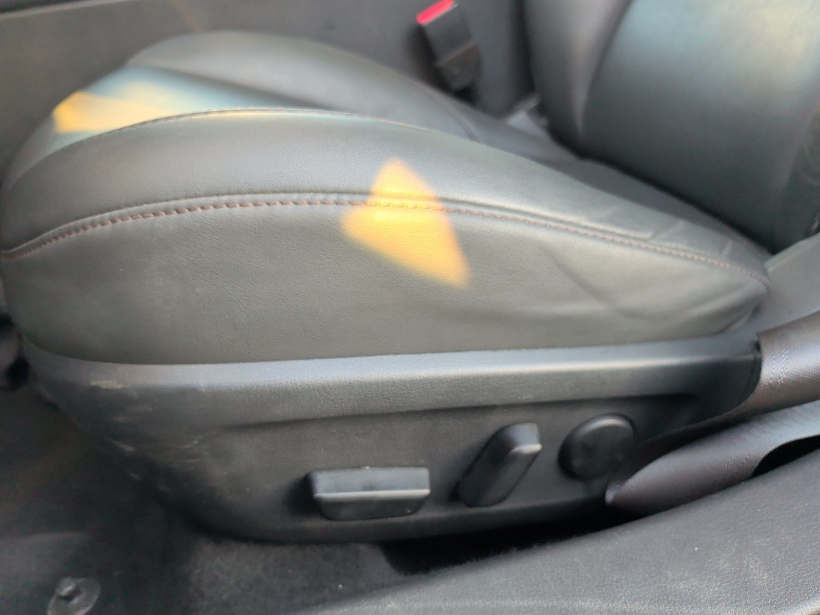 Used 2025 MAZDA MAZDA3 s FWD image 15