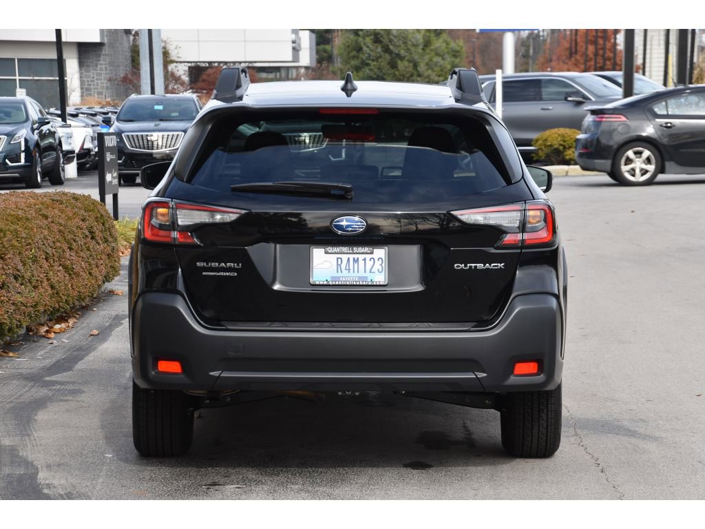Certified 2025 Subaru Outback Premium image 5