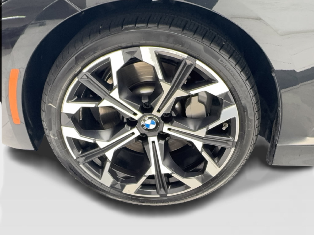 Used 2026 BMW 330i Sedan w/ Premium Package RWD image 15