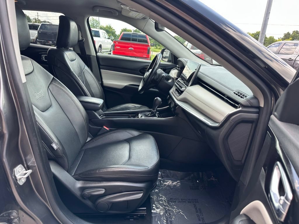 Used 2022 Jeep Compass Limited AWD/4WD image 29
