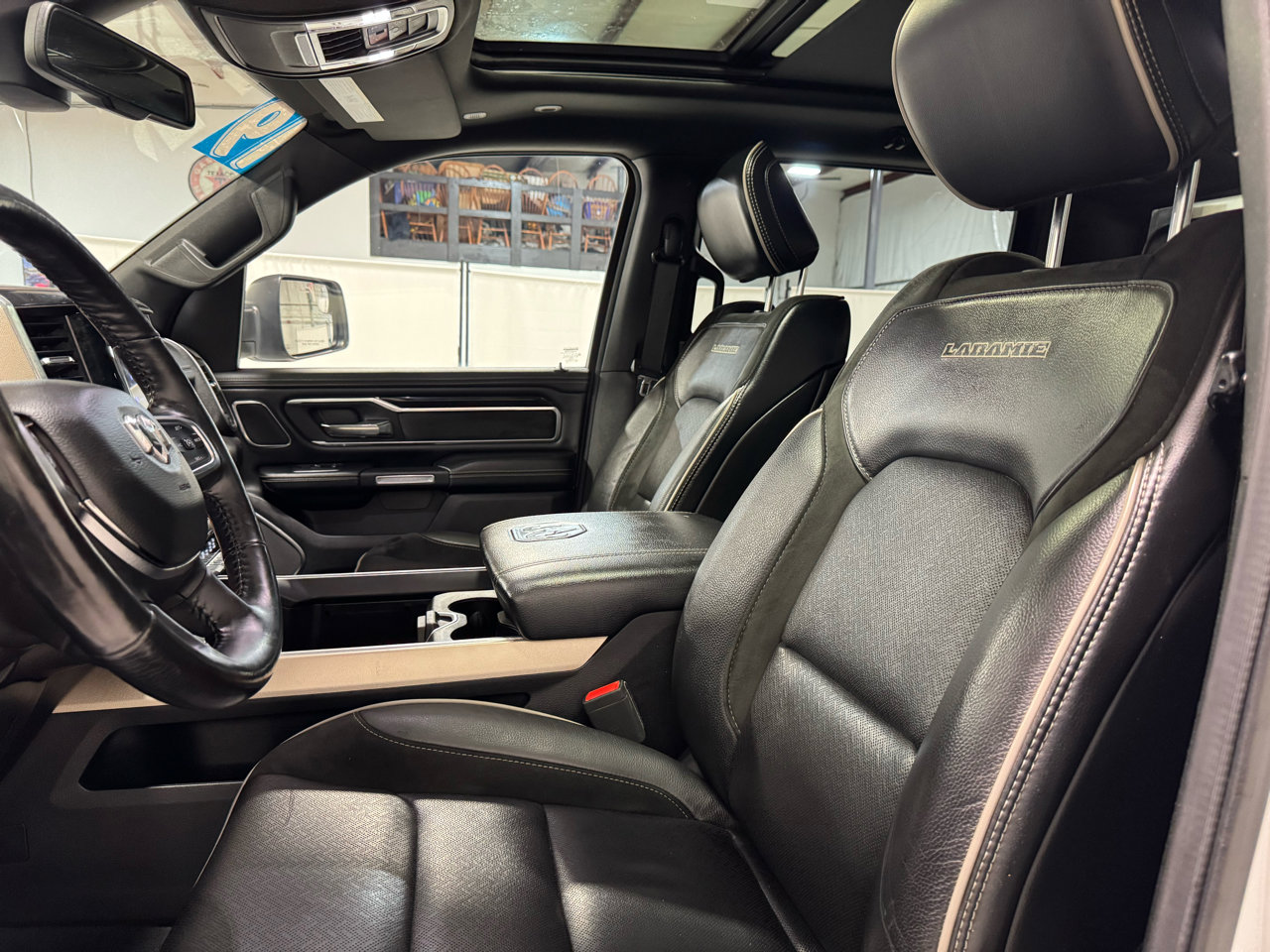 Used 2019 RAM 1500 Laramie image 22