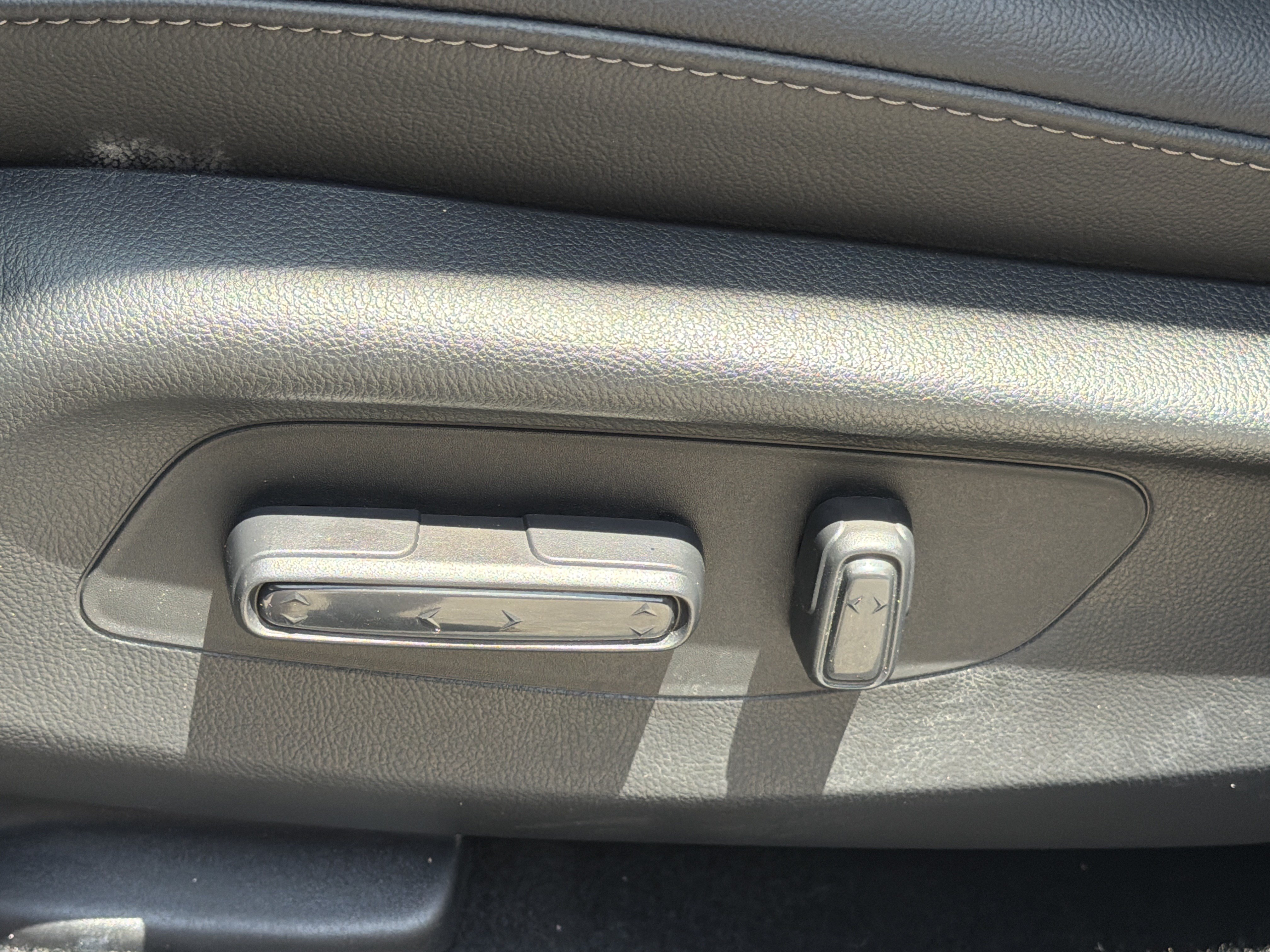 Used 2026 Honda HR-V EX-L image 18