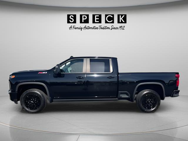 Used 2022 Chevrolet Silverado 2500 LTZ w/ LTZ Plus Package AWD/4WD image 2