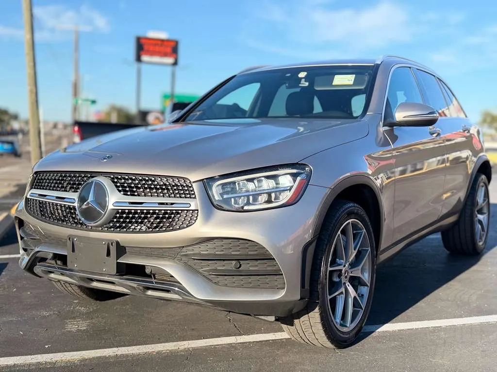 Used 2020 Mercedes-Benz GLC 300 4MATIC image 45