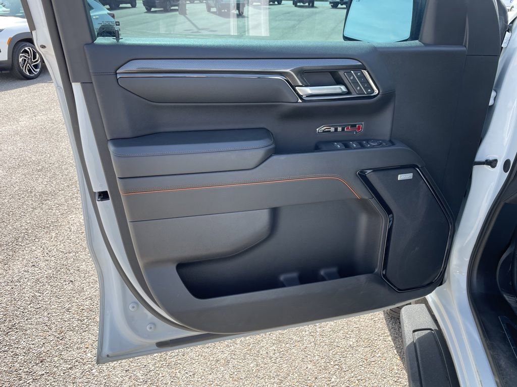 Used 2024 GMC Sierra 1500 AT4 w/ AT4 Premium Package image 12
