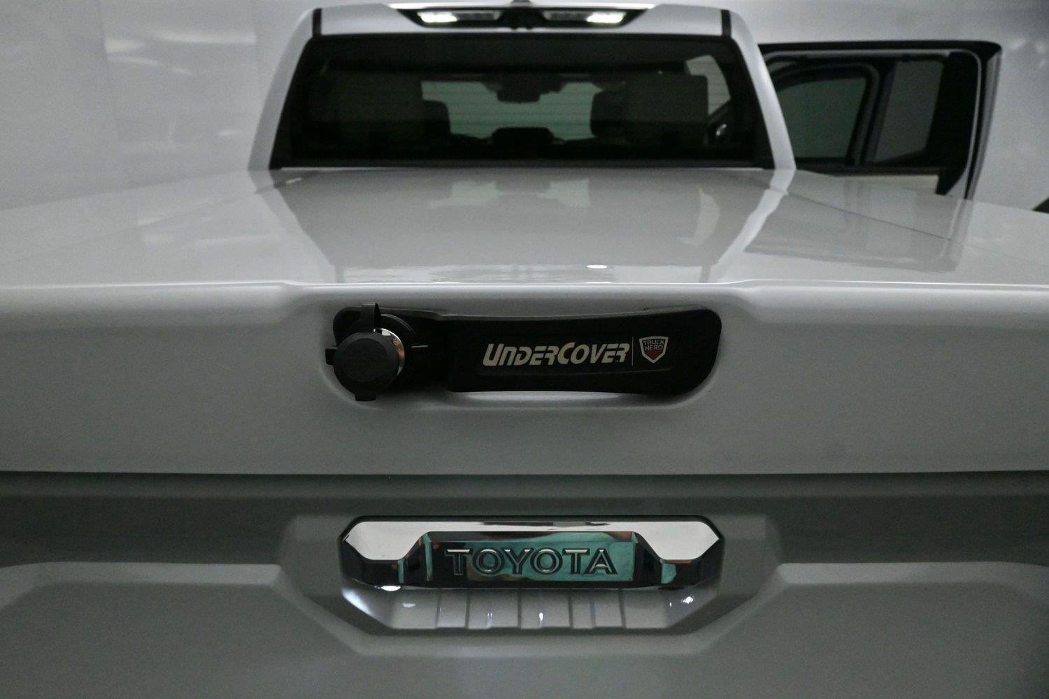 Used 2023 Toyota Tundra Capstone AWD/4WD image 10