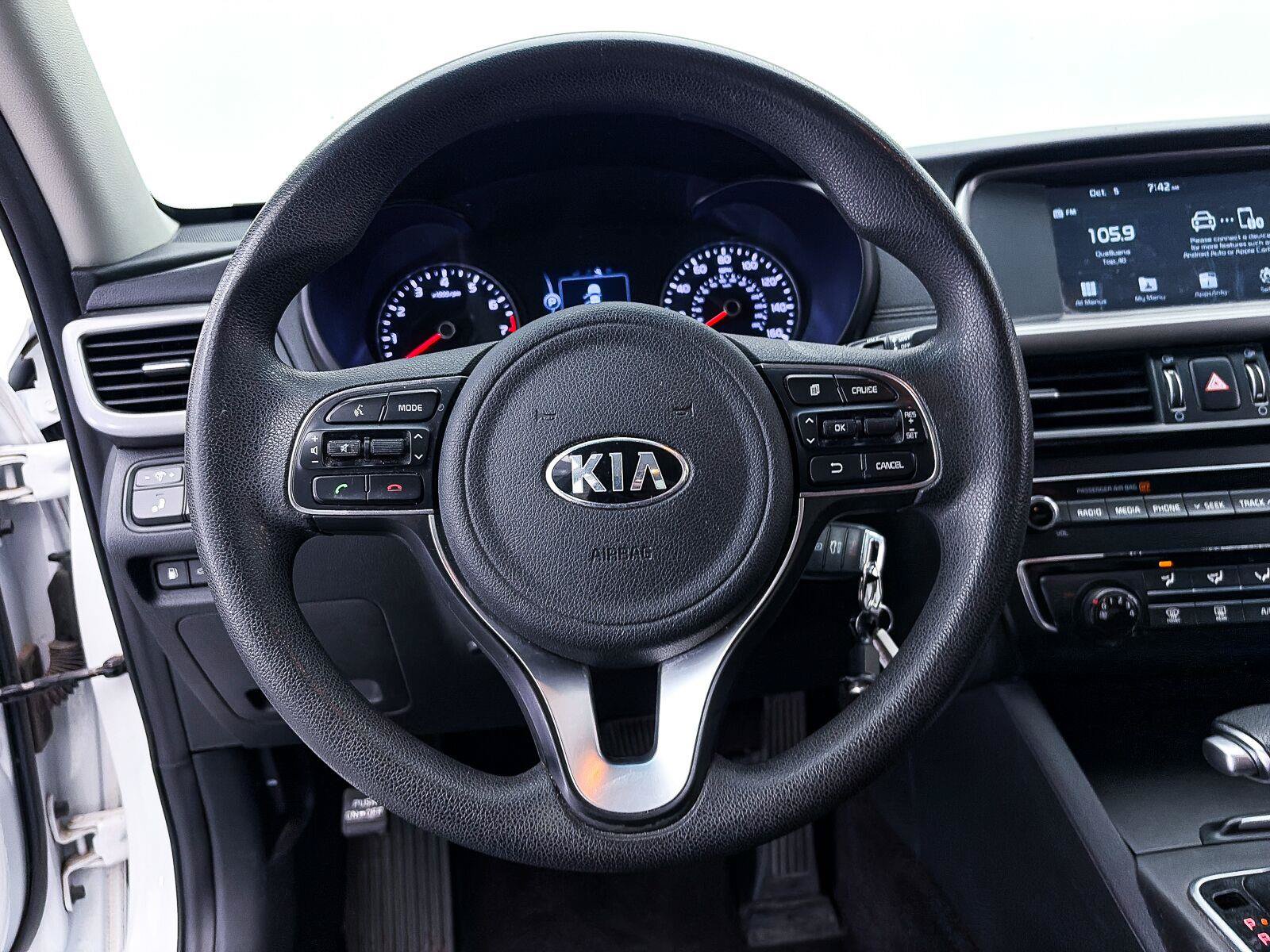 Used 2018 Kia Optima LX w/ 17" Alloy Wheels Package FWD image 20