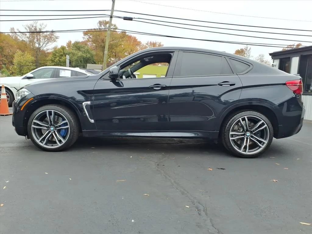 Used 2019 BMW X6 M image 2