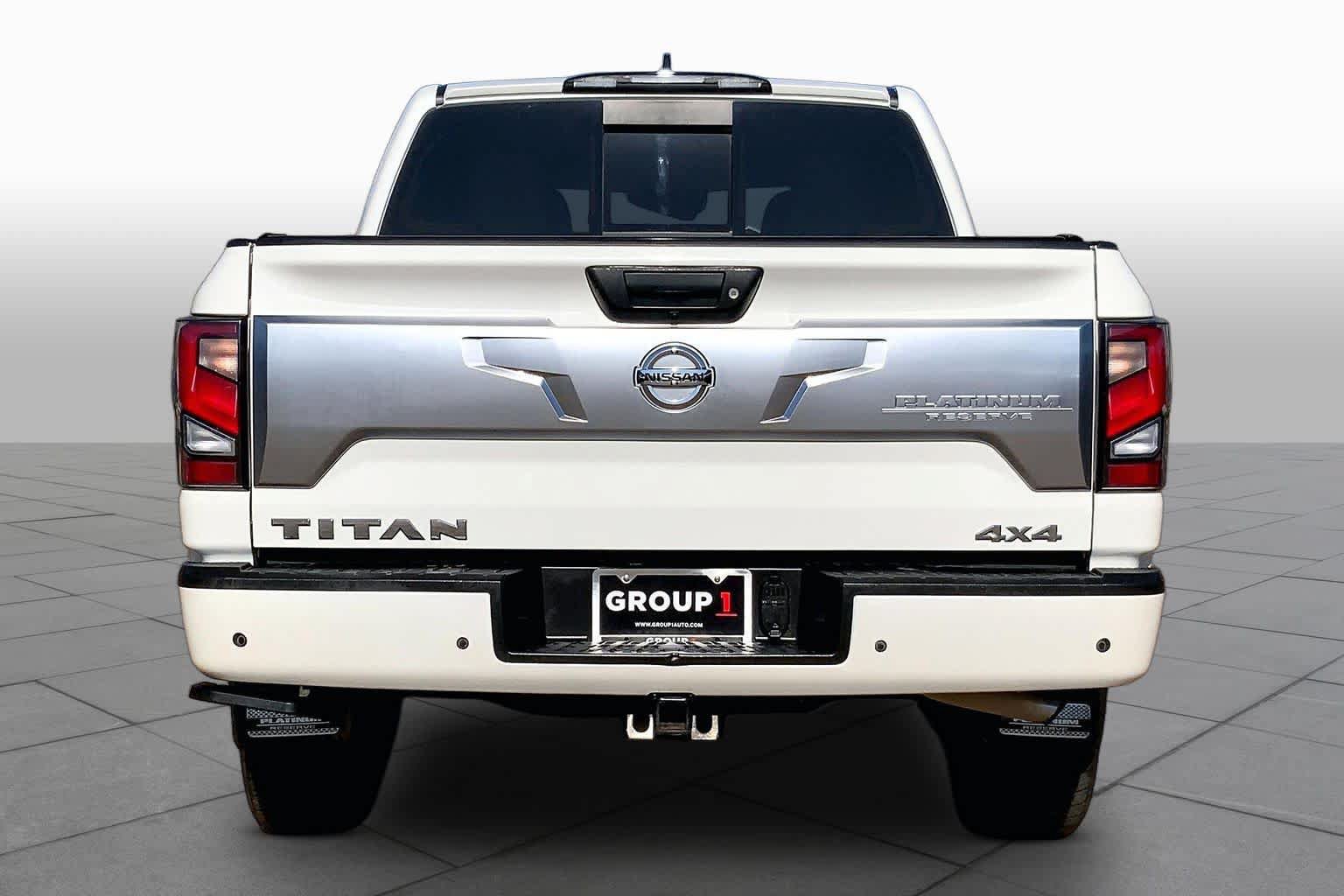 Used 2022 Nissan Titan Platinum Reserve w/ Moonroof Package AWD/4WD image 5