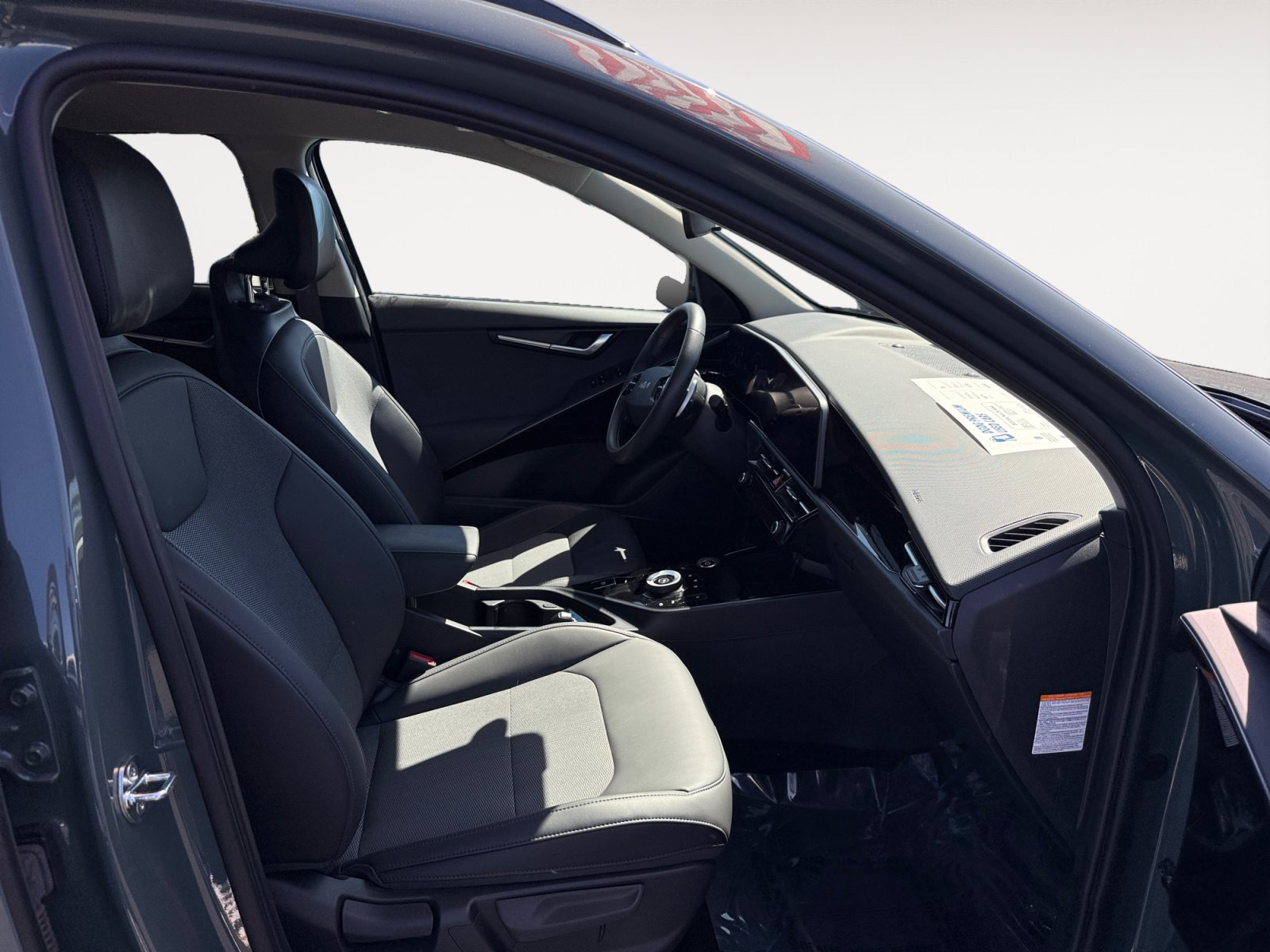 Used 2024 Kia Niro Wind FWD image 19