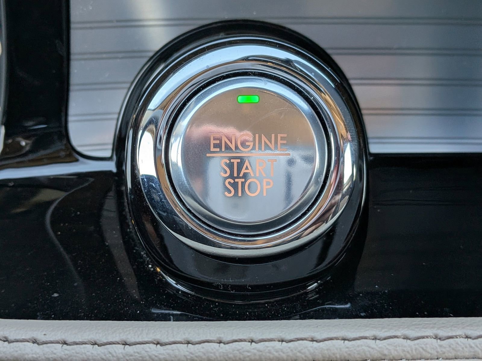 Certified 2022 Lincoln Corsair FWD image 32