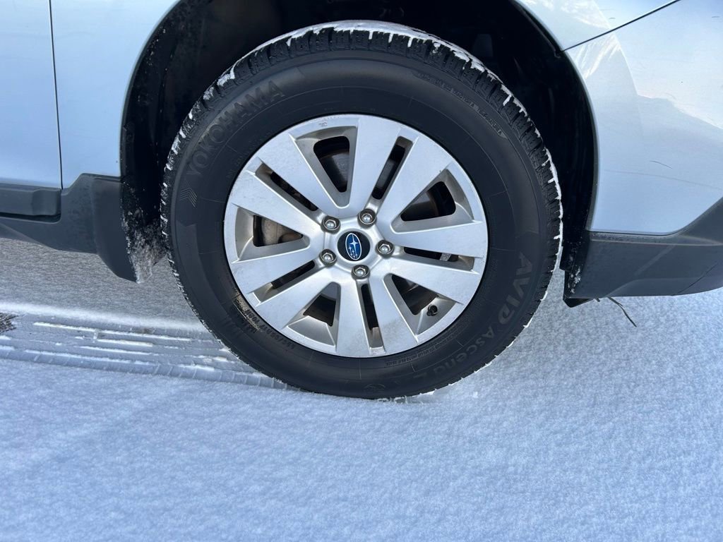 Used 2016 Subaru Outback 2.5i Premium image 34