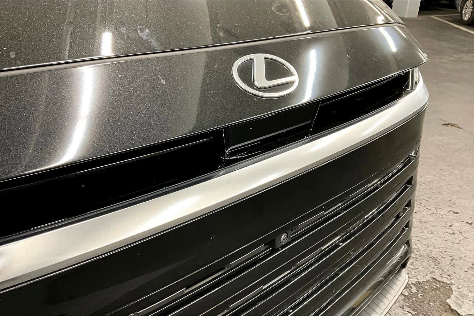 Used 2025 Lexus TX 350 AWD w/ Technology Package image 29