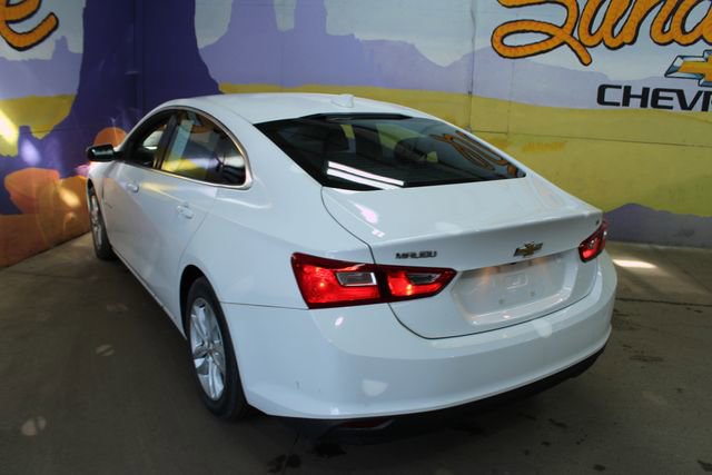 Used 2017 Chevrolet Malibu LT image 6