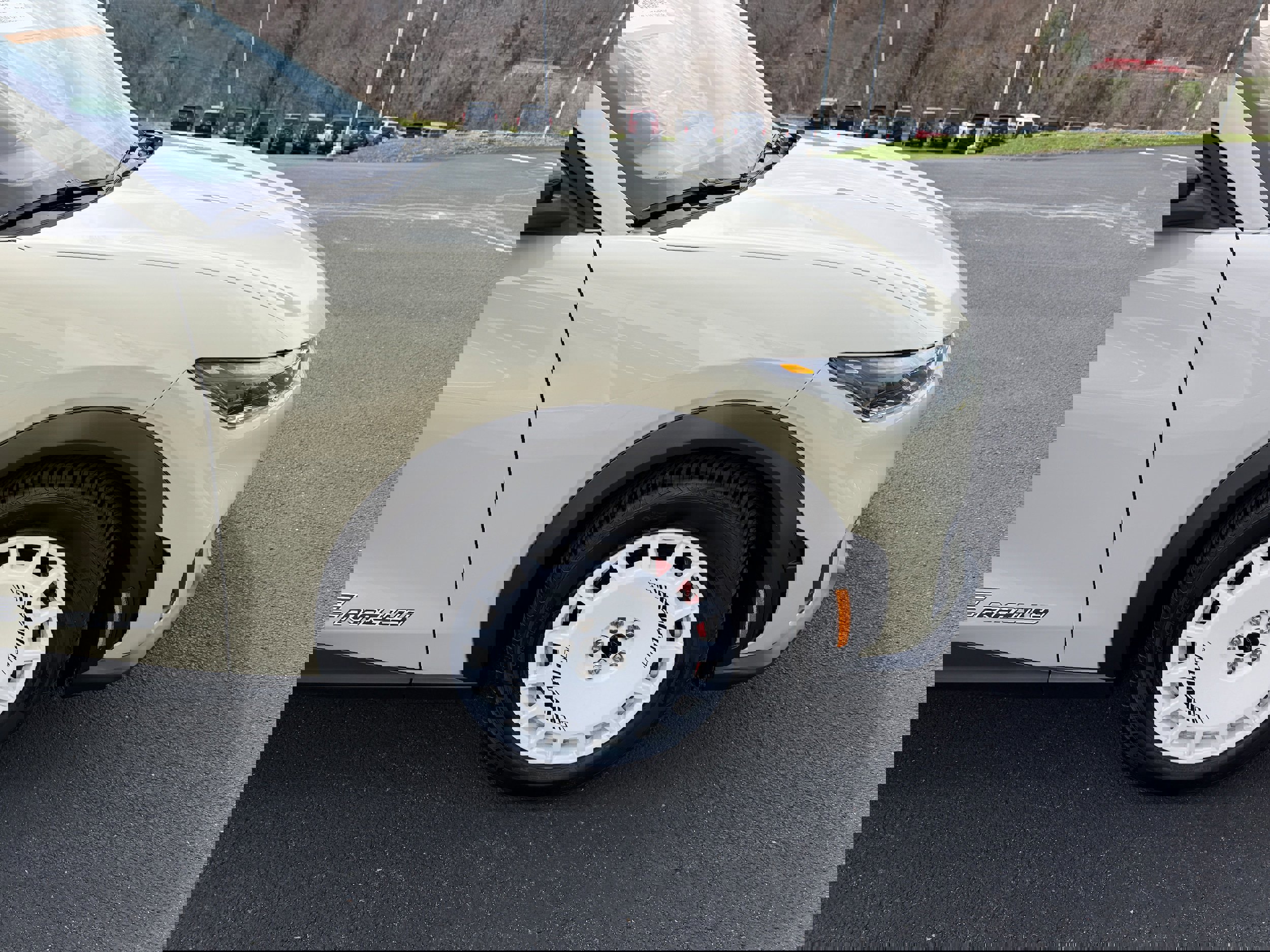 Certified 2025 Ford Mustang Mach-E GT AWD/4WD image 12