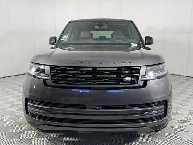 New 2025 Land Rover Range Rover SE image 10