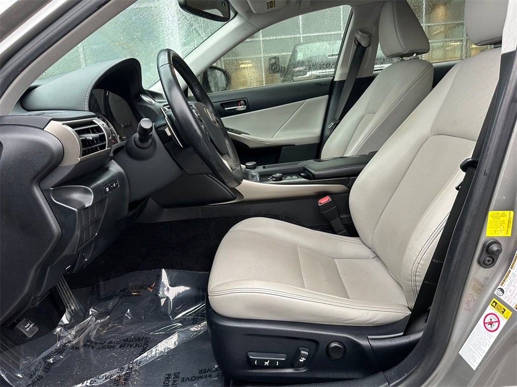 Used 2014 Lexus IS 250 AWD image 19