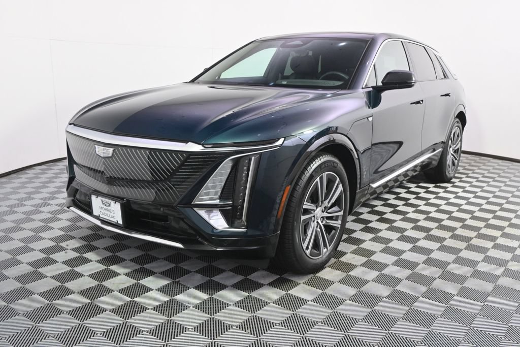 New 2026 Cadillac Lyriq Premium Luxury w/ LPO, Floor Liner Package AWD/4WD image 1