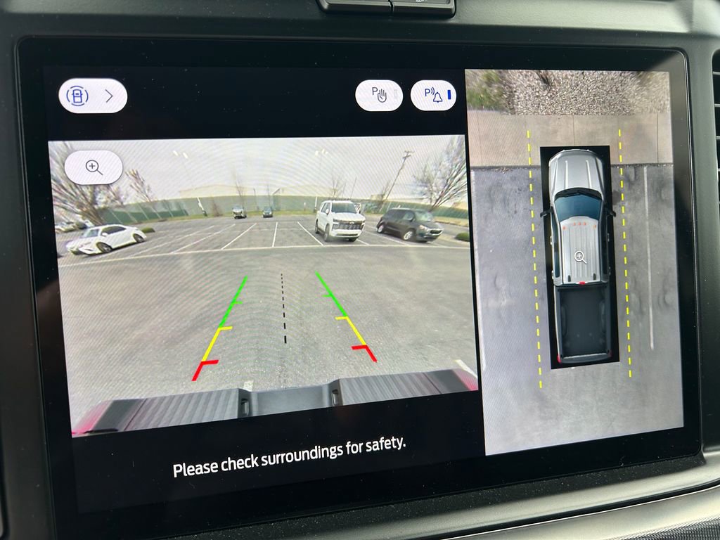 Used 2025 Ford F350 Platinum image 37