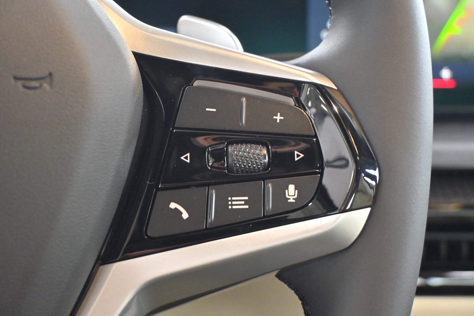 New 2026 BMW 330i xDrive Sedan w/ Premium Package image 20