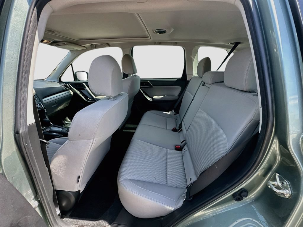 Used 2018 Subaru Forester 2.5i Premium AWD/4WD image 23
