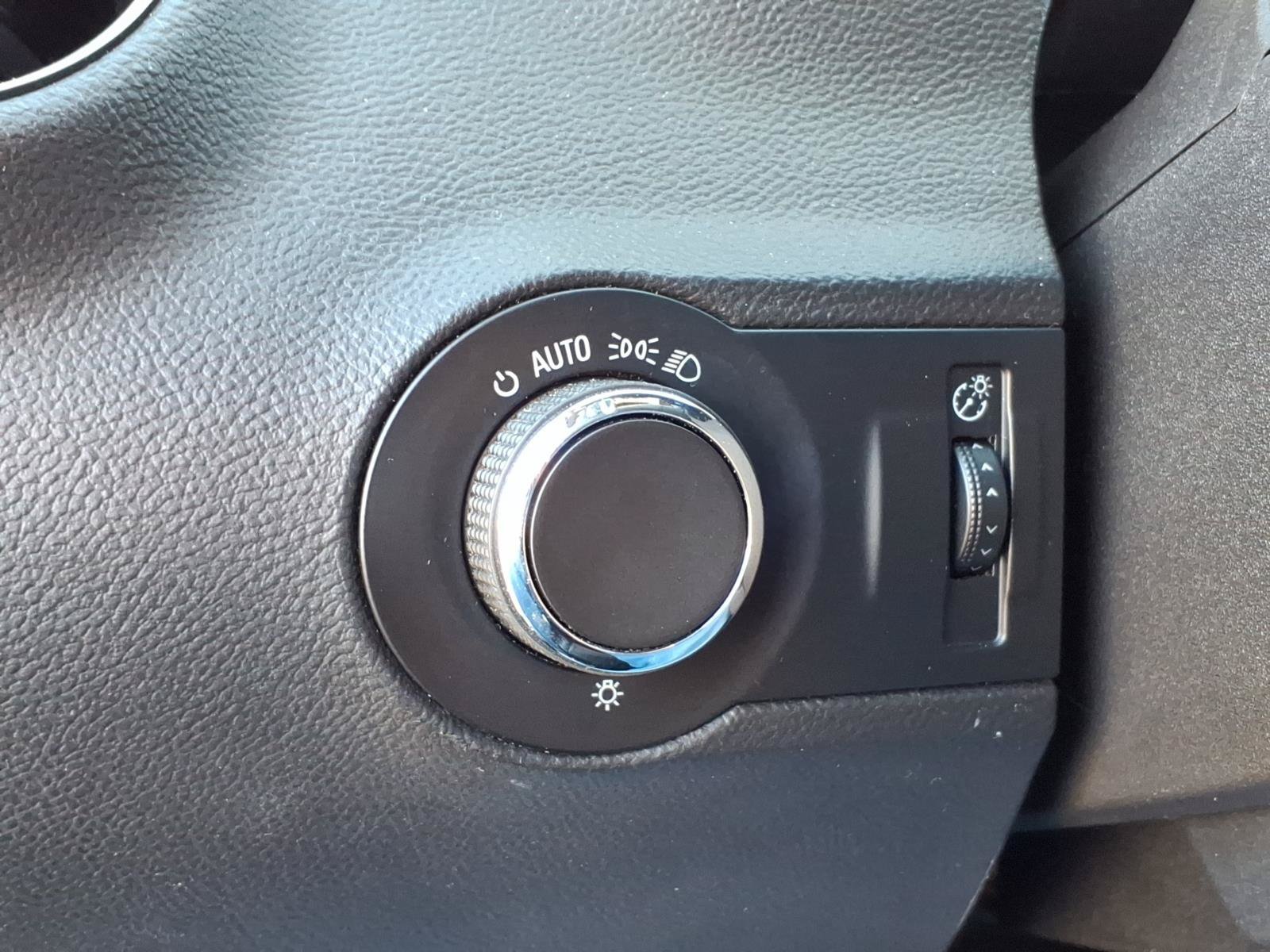 Used 2010 Chevrolet Camaro SS w/ RS Package RWD image 17