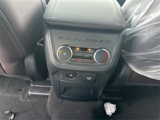 New 2026 Ford Explorer Platinum w/ LUX Leather Package image 21