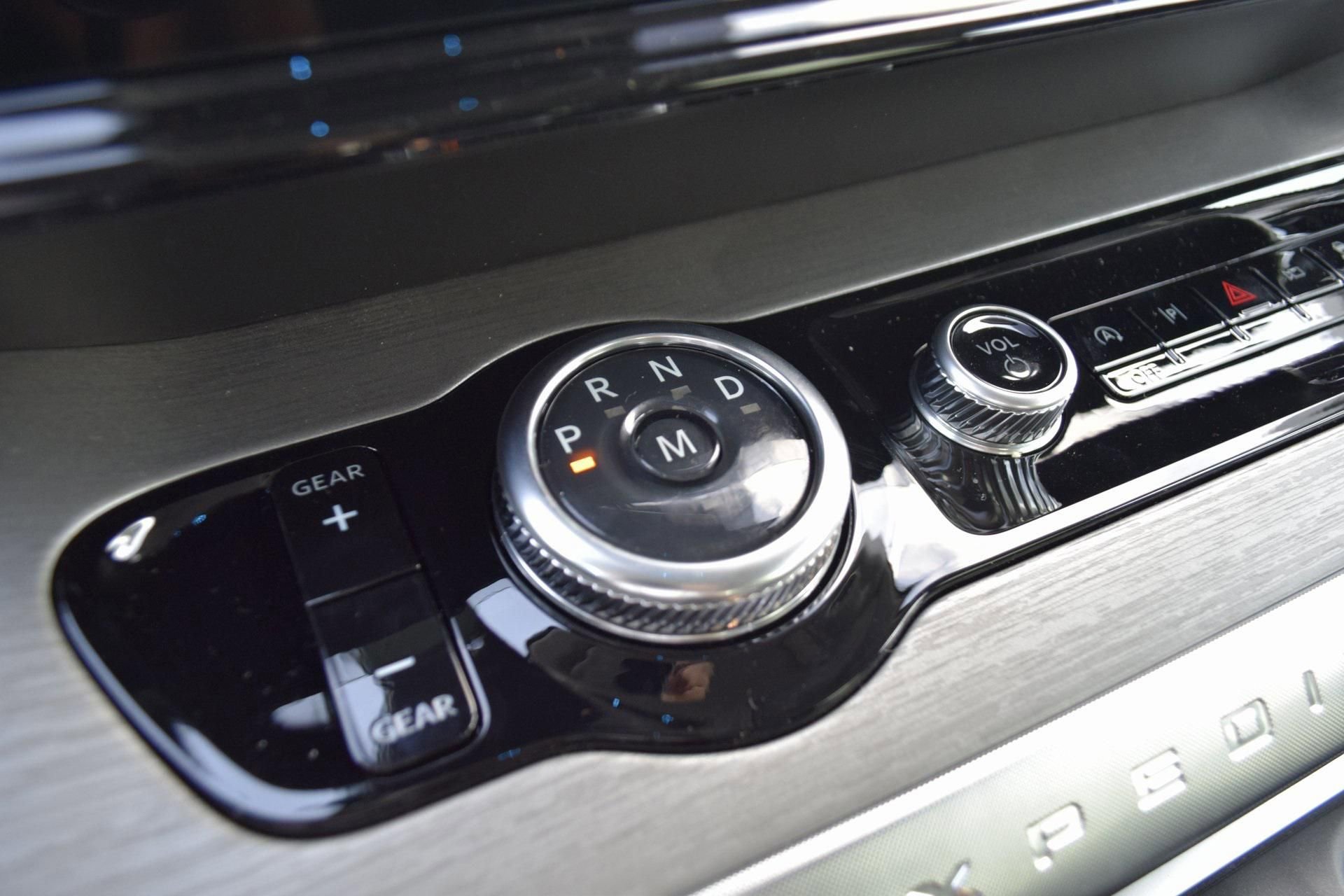 New 2025 Ford Expedition Platinum w/ Driver's Package image 14