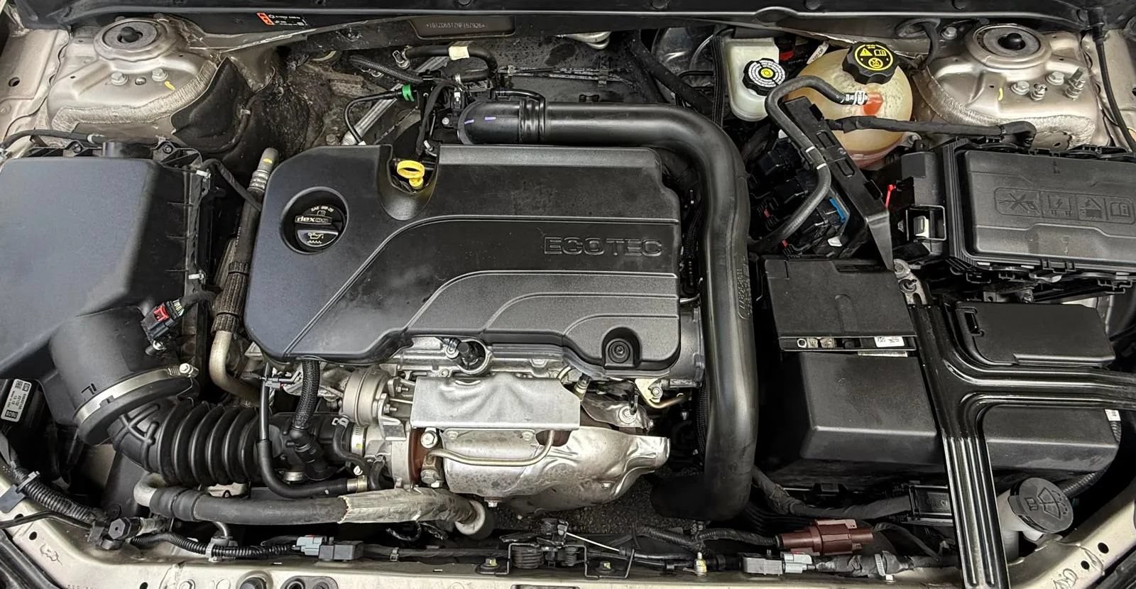Used 2022 Chevrolet Malibu LT FWD image 15