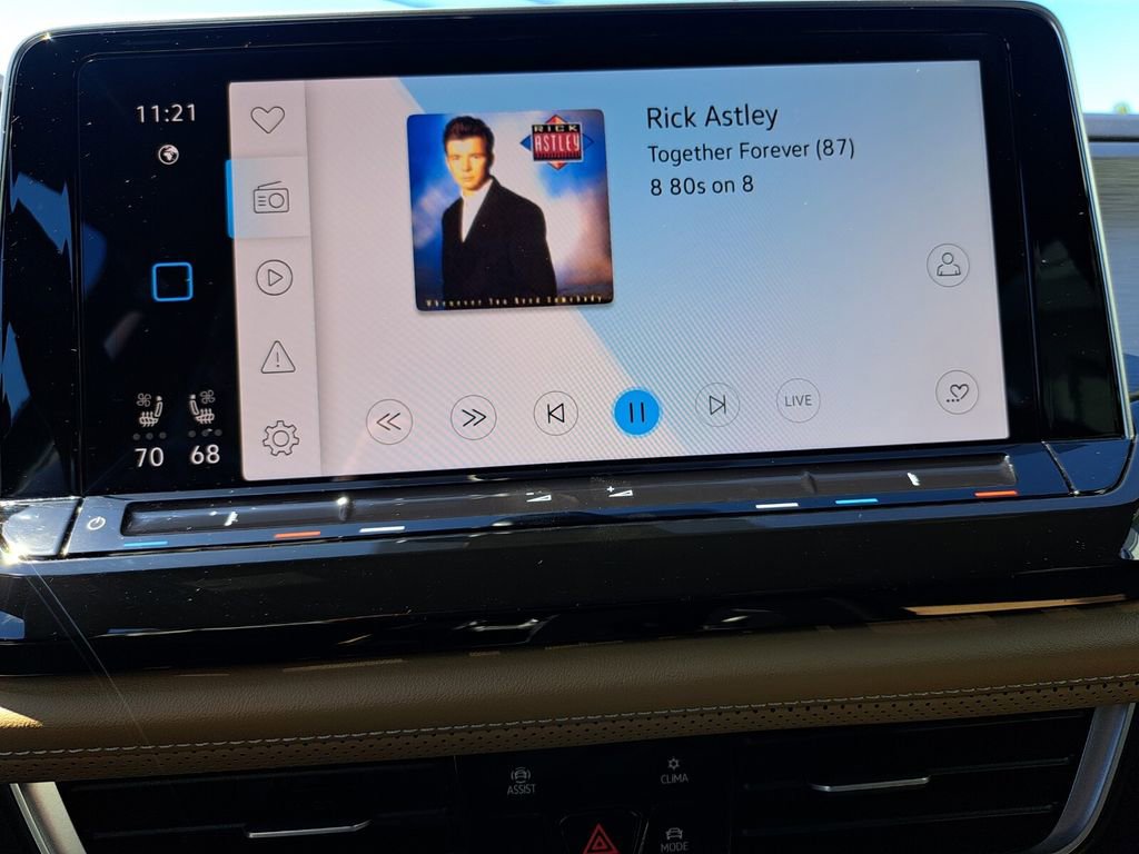 Used 2026 Volkswagen Atlas Cross Sport SE image 10