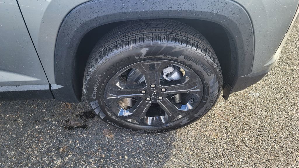 New 2026 Chevrolet Equinox LT w/ Convenience Package II image 13