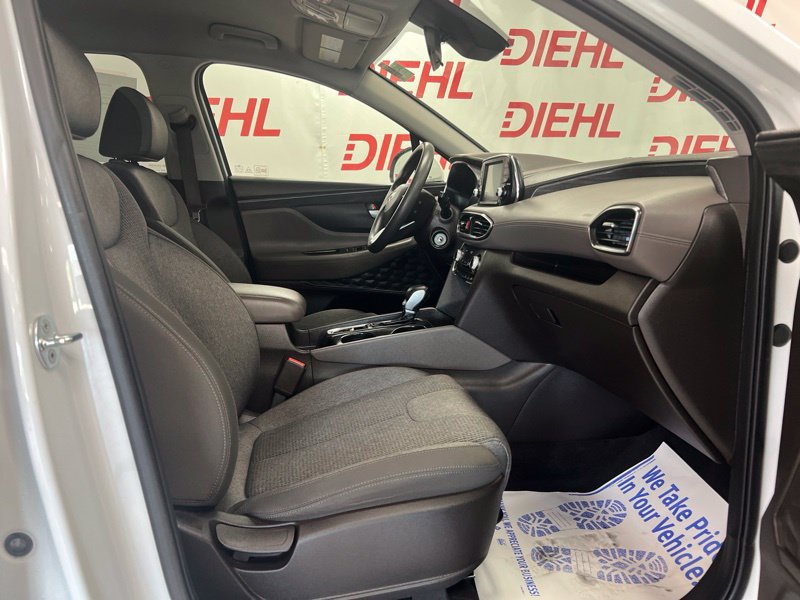 Used 2019 Hyundai Santa Fe SE FWD image 12