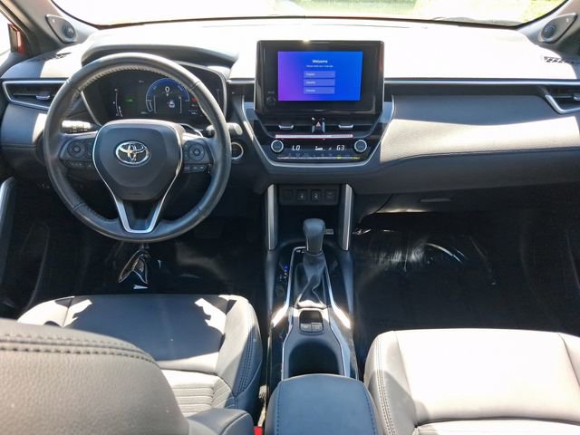 Used 2023 Toyota Corolla Cross XSE w/ Convenience Package image 7