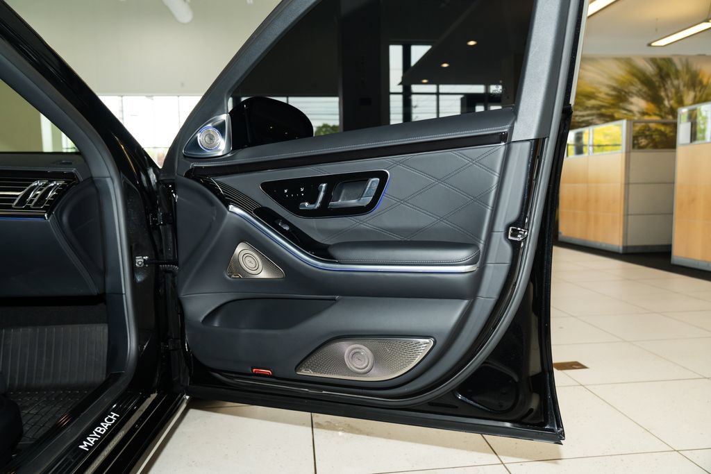 Certified 2022 Mercedes-Benz Maybach S 580 4MATIC image 53