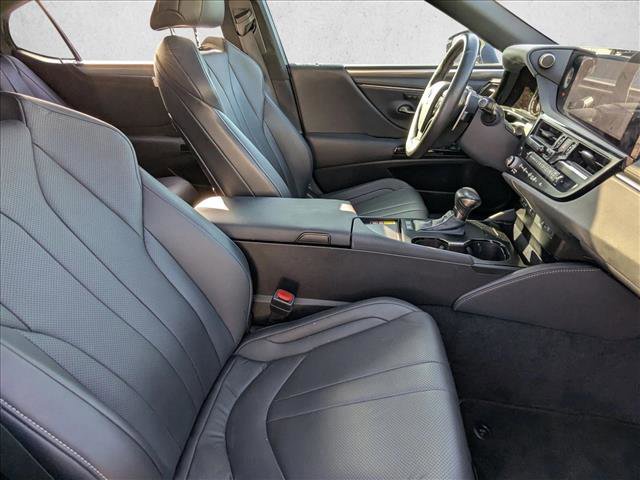Used 2023 Lexus ES 300h F Sport image 23