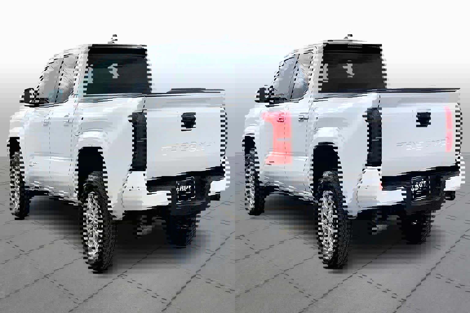 Used 2024 Toyota Tacoma SR5 image 11