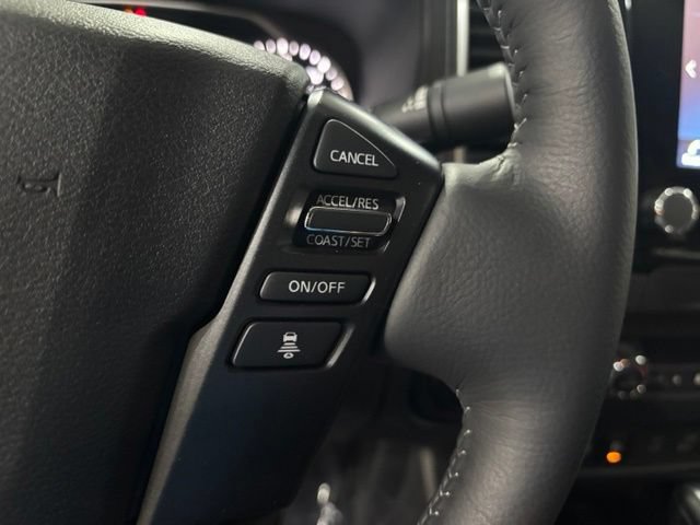 Used 2024 Nissan Frontier SV w/ Technology Package AWD/4WD image 24