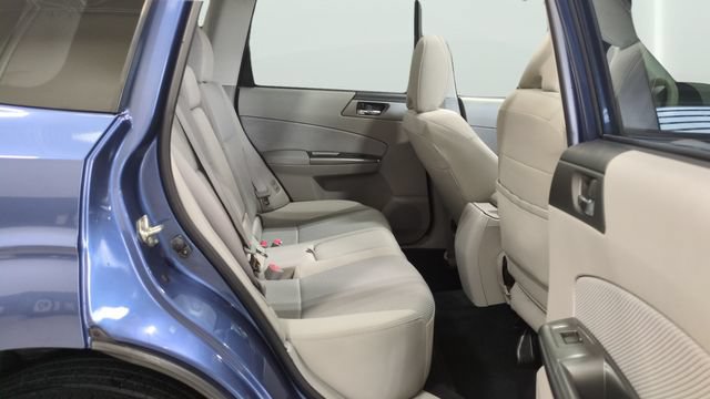 Used 2013 Subaru Forester 2.5X Premium w/ All-Weather Plus Pkg AWD/4WD image 15