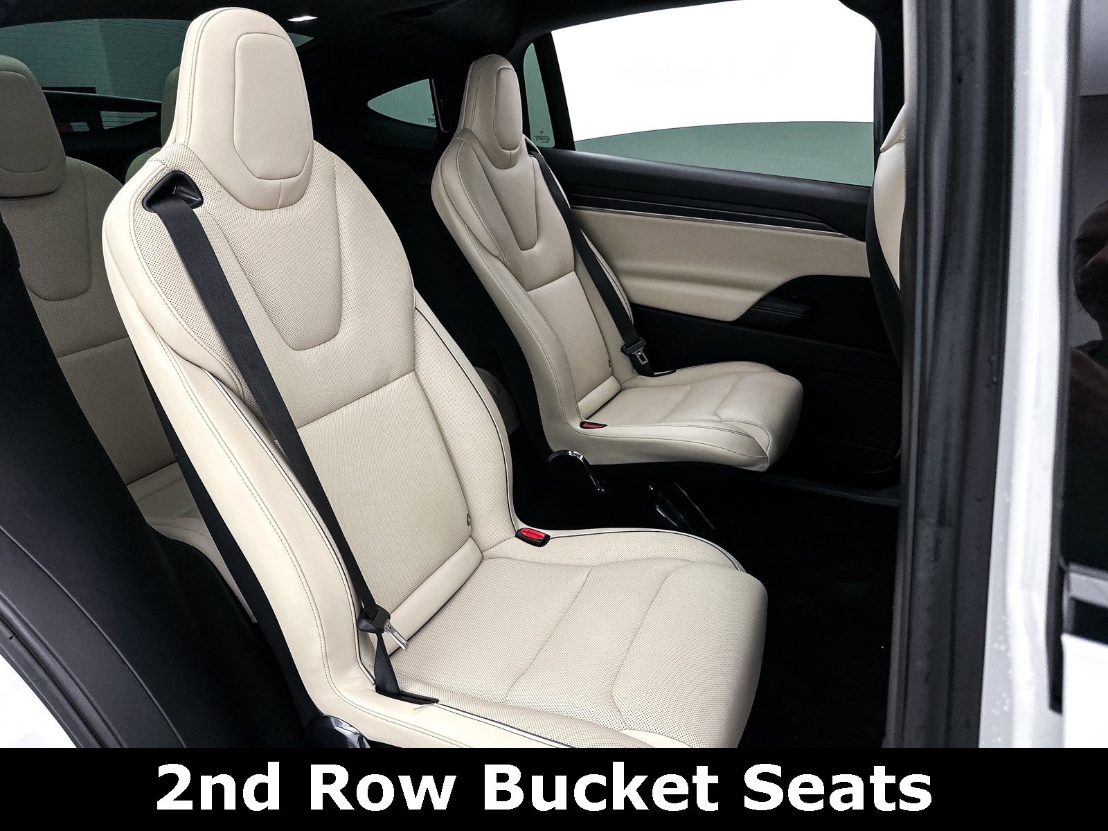 Used 2022 Tesla Model X Plaid image 8