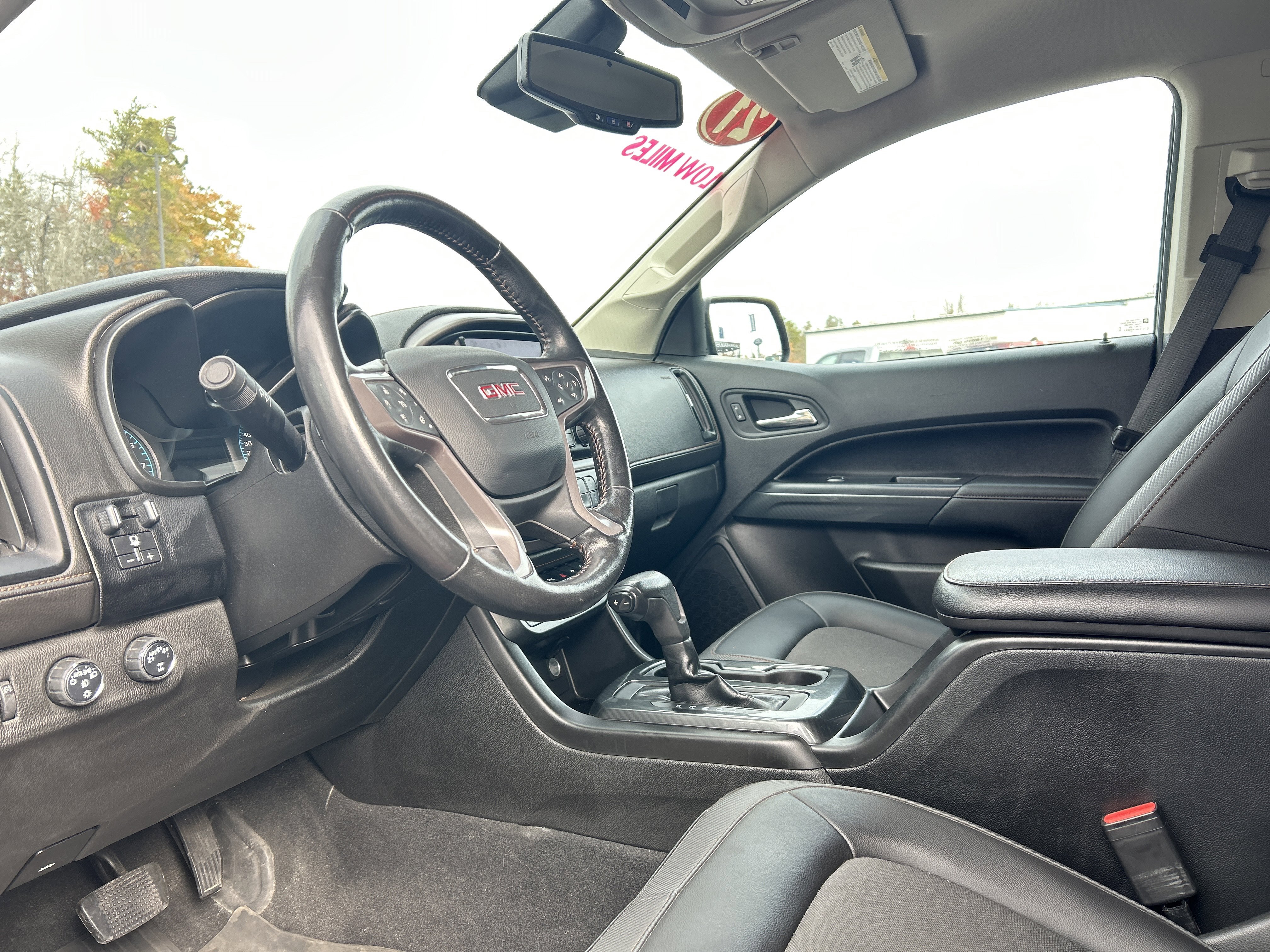 Used 2021 GMC Canyon AT4 w/ Driver Alert Package image 14