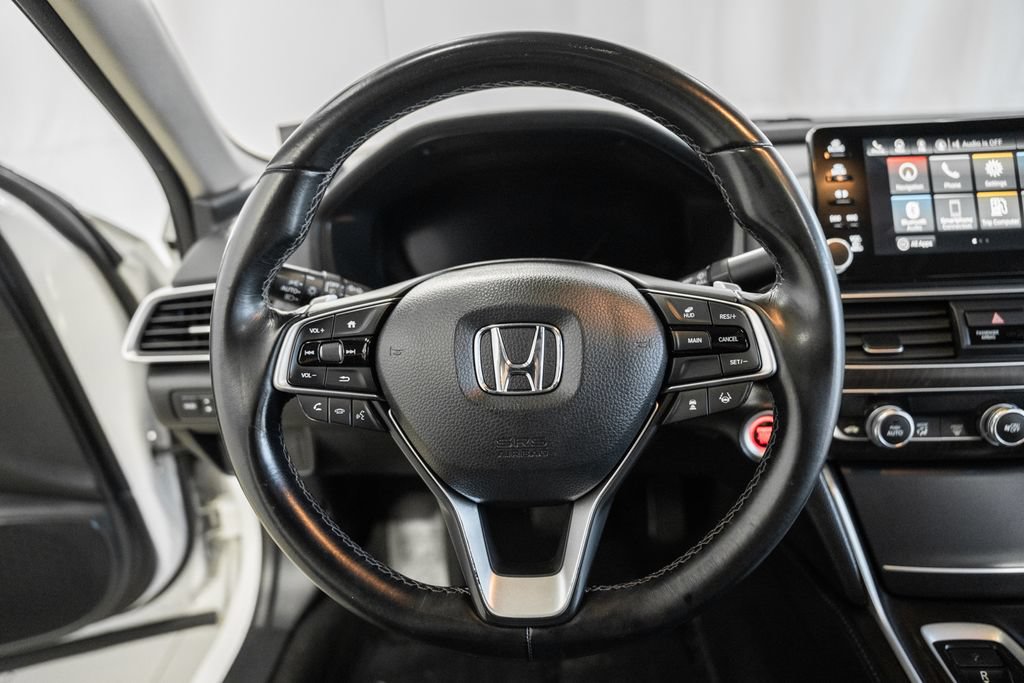 Used 2018 Honda Accord Touring image 23