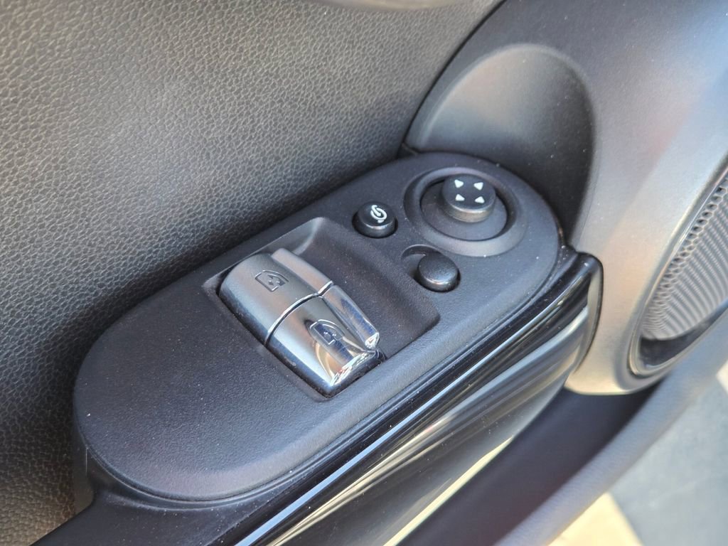 Used 2023 MINI Cooper S image 20