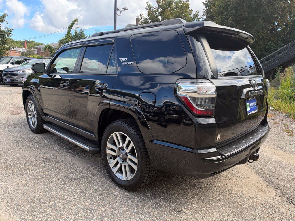 Used 2023 Toyota 4Runner TRD Sport AWD/4WD image 4