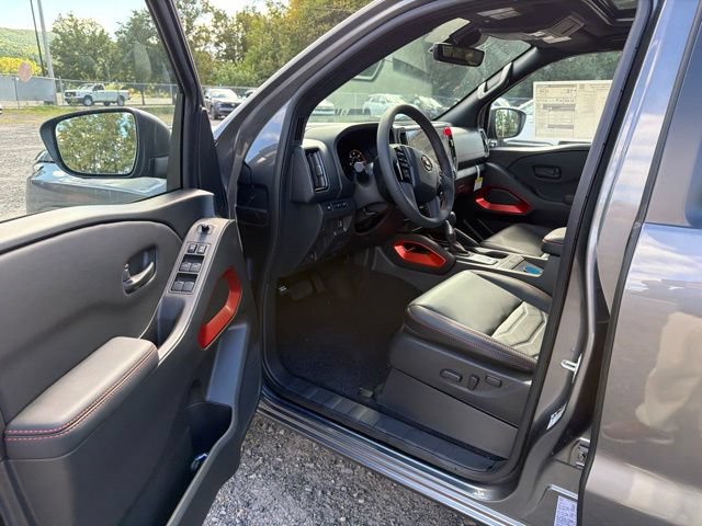 New 2027 Nissan Frontier PRO-4X w/ Pro Premium Package AWD/4WD image 19