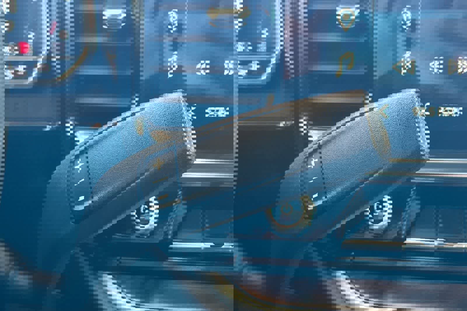 Used 2024 GMC Sierra 1500 SLT image 26