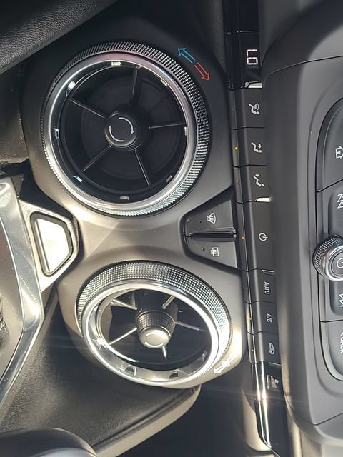 Used 2023 Chevrolet Camaro LT w/ Technology Package RWD image 19