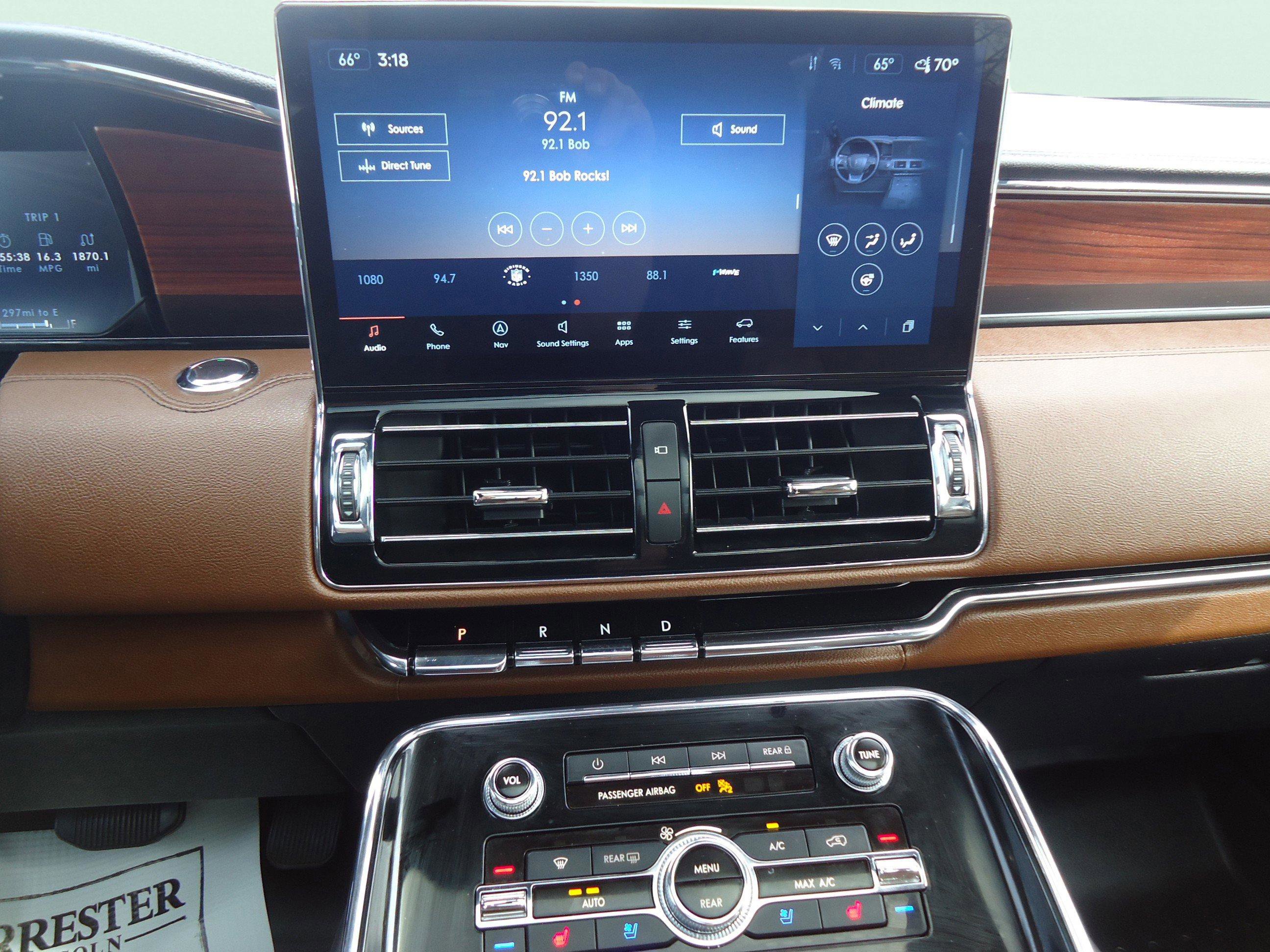 Used 2022 Lincoln Navigator L Reserve image 14