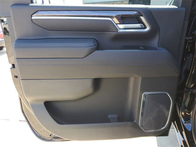 New 2026 Chevrolet Silverado 3500 LTZ w/ LTZ Texas Edition image 16