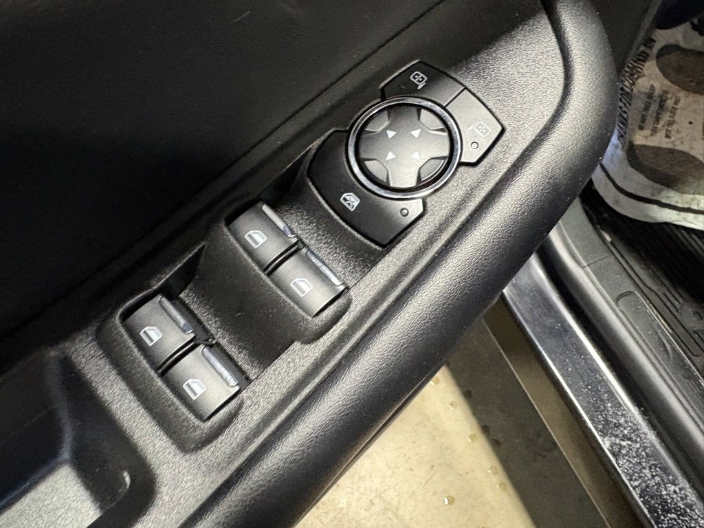 Used 2024 Ford Edge SEL w/ Convenience Package image 22